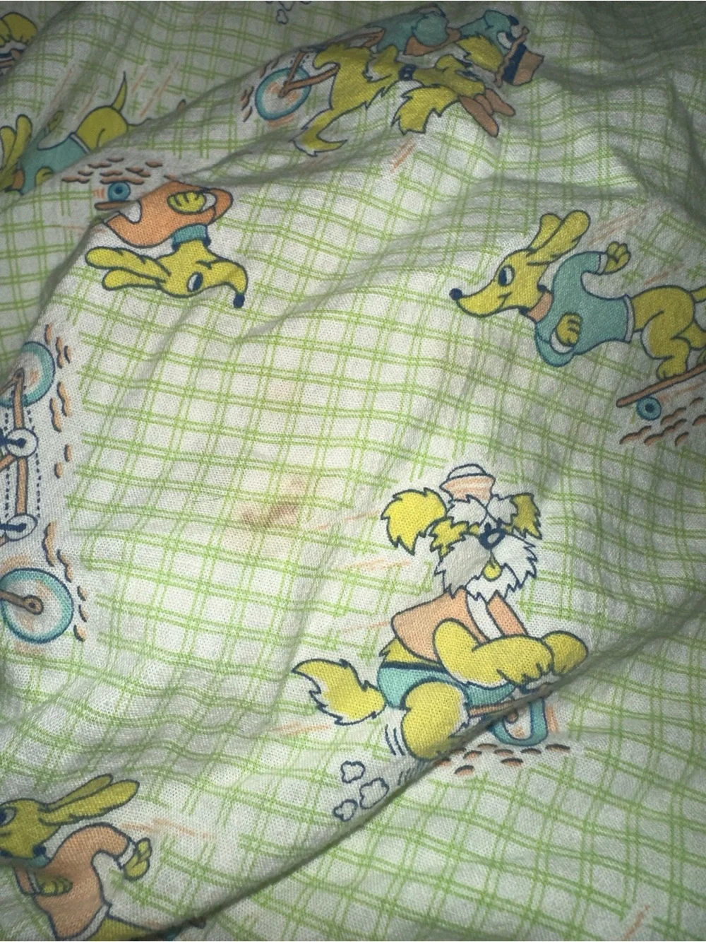Vintage Cartoon Dog riding bikes Print Toddler/kids fitted sheet 37”x58”